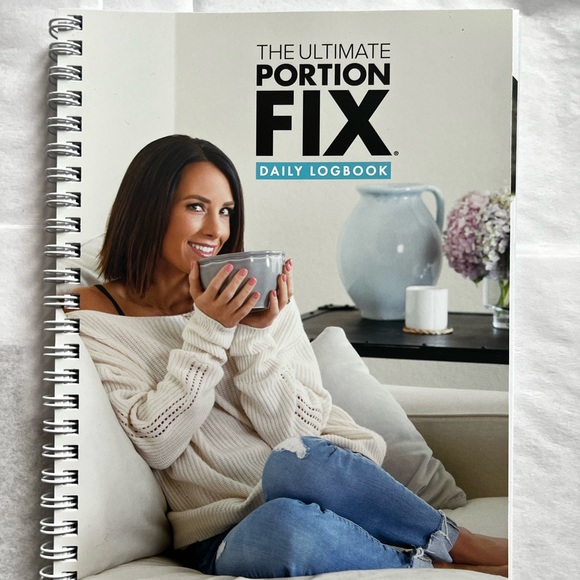 20 Day Fix cookbooks and log book - Picture 6 of 6